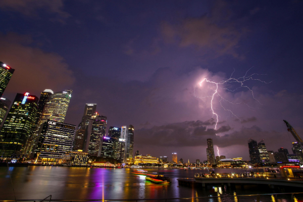 雷击到房子是什么原因