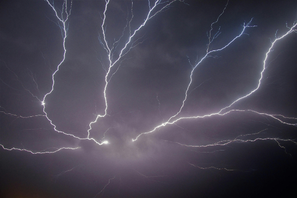 降阻剂属于什么材料