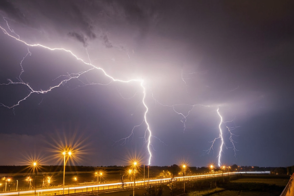 第二类防雷建筑物均压环要求