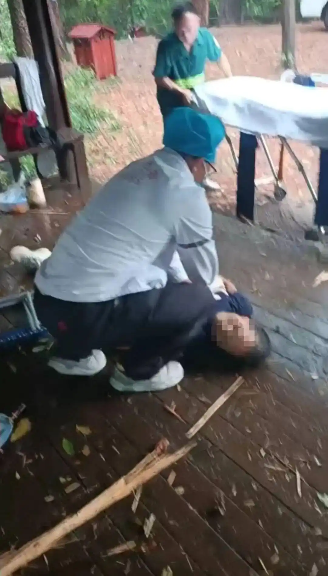雷雨天如何保护自己