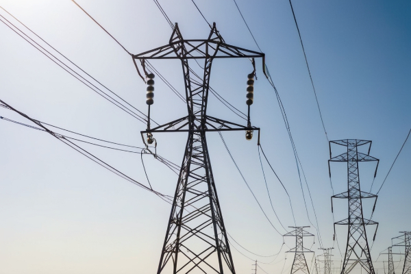 绝缘子种类及其作用